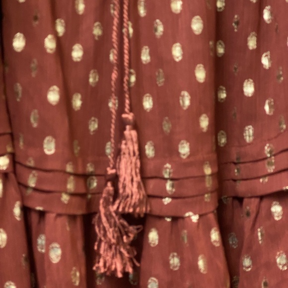 Skirts - Picture 12 of 12